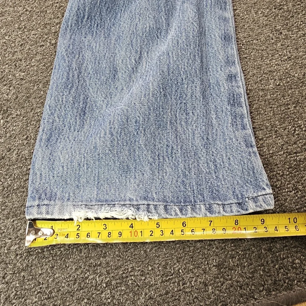 Levis check pictures